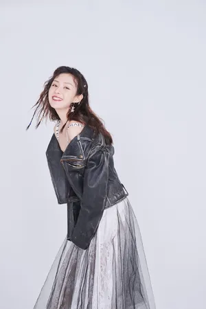 郑合惠子清新性感写真图片_7