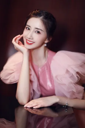 陈欣予时髦之夜性感活动照图片_3