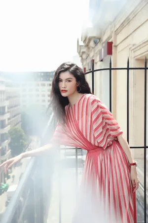 何穗性感靓丽写真图片_7