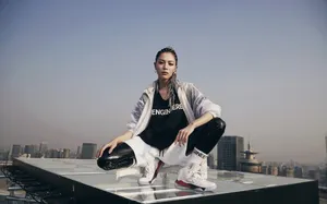 钟楚曦性感洒脱写真图片_2