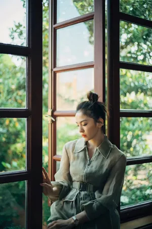 唐诗逸活动照图片
