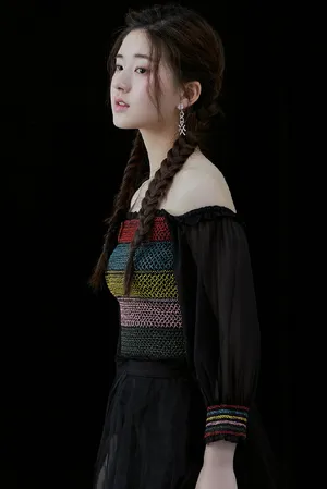 赵露思百变魅力写真图片_2