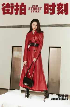 张慧雯性感美艳街拍图片_1