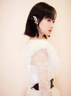 宋茜粉色甜美写真图片_4