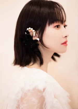 宋茜粉色甜美写真图片_5