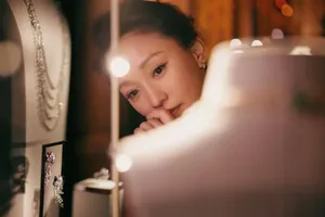 周迅简约优雅活动图片_3