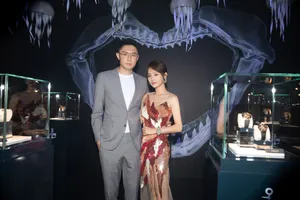 张嘉倪性感优雅活动图片_3