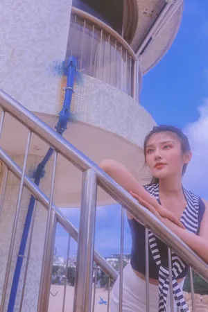 徐冬冬夏日海边性感写真图片