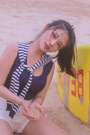 徐冬冬夏日海边性感写真图片_5