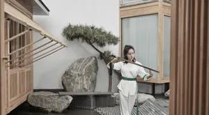 演员王智杂志写真图片_3
