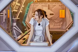 迪丽热巴《极限挑战》硬核图片