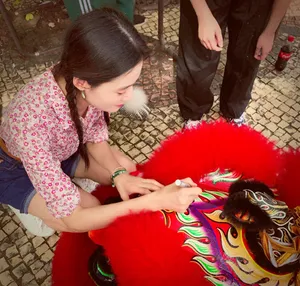 王媛可清新俏皮图片_1