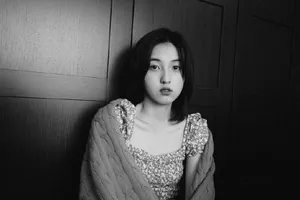 张子枫可爱俏皮写真图片_3