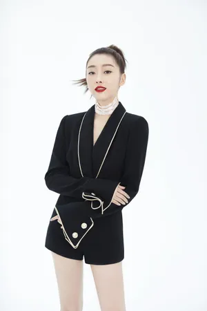 宣璐摩登女郎性感写真图片