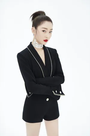 宣璐摩登女郎性感写真图片
