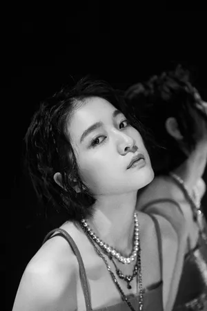 张雪迎性感美艳写真图片_7
