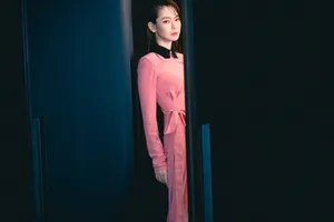戚薇优雅性感活动写真图片