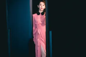 戚薇优雅性感活动写真图片_2