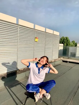 苏晓彤校园制服天台清纯性感图片_3