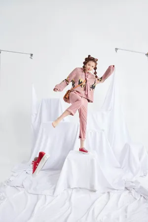 黄一琳甜美俏皮写真图片_3