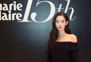 王玉雯性感露肩活动照图片_5