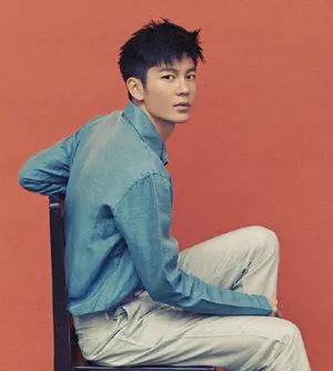 吴磊关晓彤王嘉合体杂志封面写真图片_6
