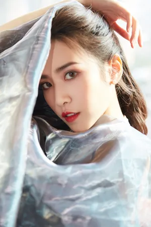 刘美彤甜美仙气写真图片