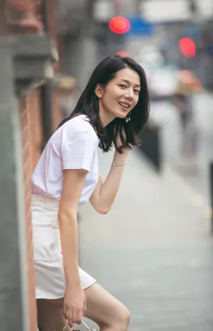 彭杨清新简约夏日街拍图片_7