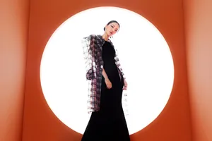 黄一琳成熟妩媚时尚写真图片