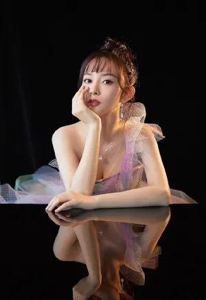 孟子义精致柔美写真图片_5