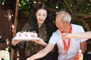 迪丽热巴极限挑战豹纹造型高清图片_6