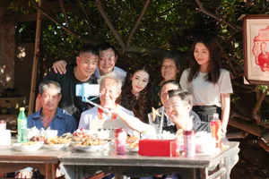 迪丽热巴极限挑战豹纹造型高清图片_11
