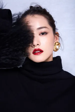 柴碧云黑白双色性感写真图片_2
