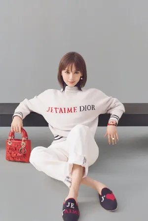 王子文时尚简约写真图片