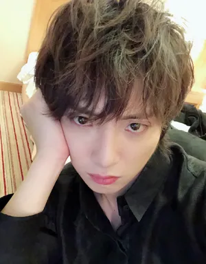 于斌搞怪自拍照图片_2