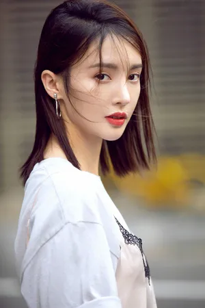 金晨清爽休闲时尚街拍图片_4