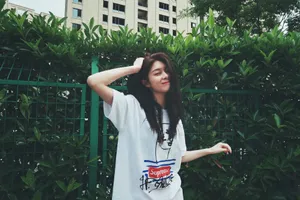 傅菁夏日清爽私服街拍图片_6