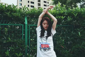 傅菁夏日清爽私服街拍图片_8