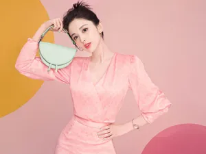 古力娜扎甜美代言写真图片