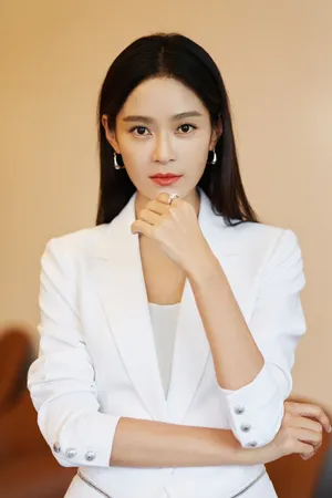 王媛可清秀活动写真图片_6