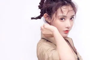 彭小苒甜美可爱写真图片_4