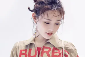 彭小苒甜美可爱写真图片_7