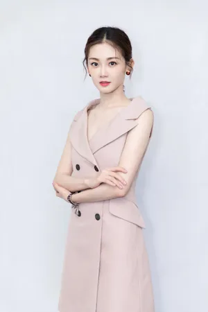 苗苗粉嫩甜美写真图片_5