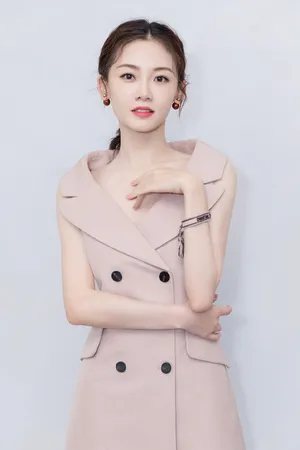 苗苗粉嫩甜美写真图片_7