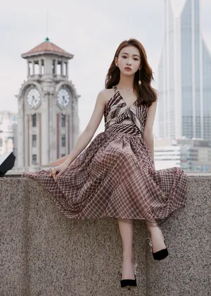吴谨言性感优雅写真图片_5