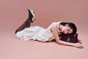 宋茜妩媚动人时尚写真大片_4