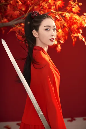 宣璐红衣古装美艳写真图片_7
