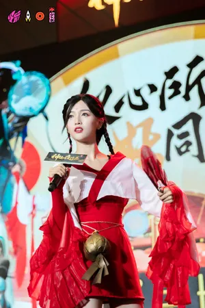 吴宣仪COS游戏见面会图片_6