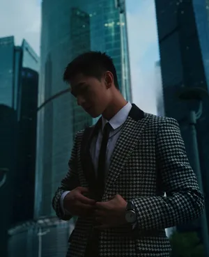 杨洋潇洒帅气写真图片