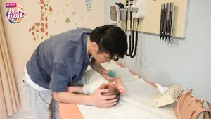 若风戚蓝尹《我家小两口》图片_2